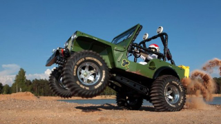 Illustration for article titled 1:1 Scale Tamiya "Wild Willy" Is A R/C Car Brought To Life